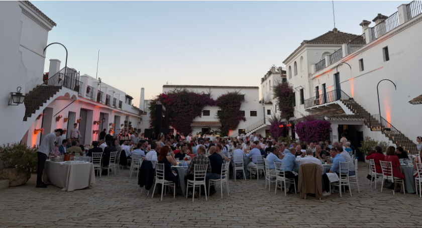 The reception dinner brought together more than 200 attendees in Seville.