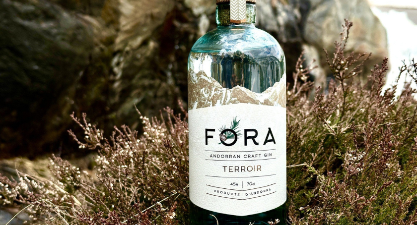 FORA gin brings Andorra to life with labels from The Label Makers